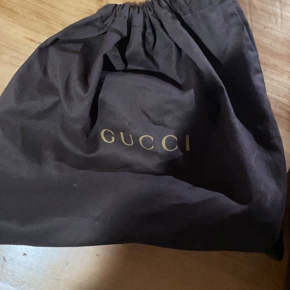 Used Gucci belt authentic - Picture 2 of 7